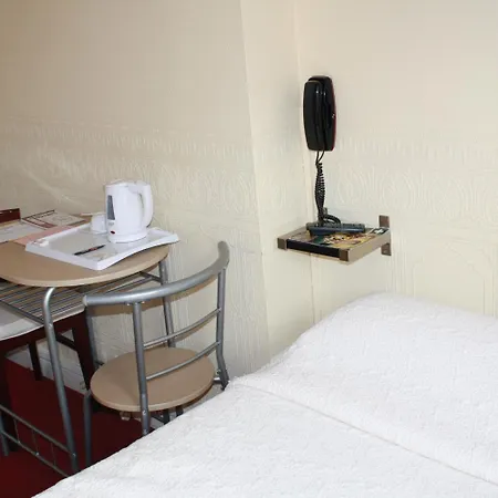 Hotell Alexandra Centre 2*