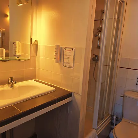 Hotel Alexandra Centre Ville-nausicaa 2*