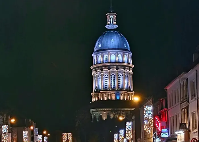 Alexandra Centre Hotel